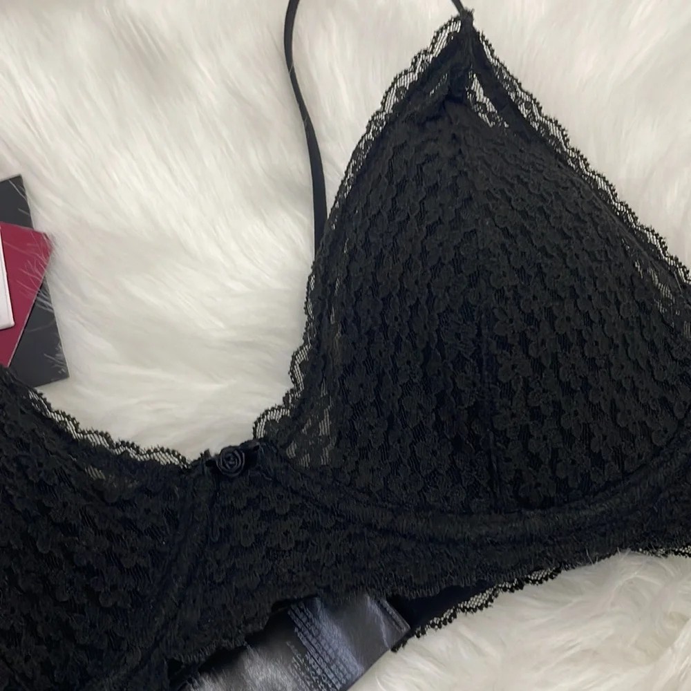 H&M soft lace bra | NWT - Picture 8 of 14